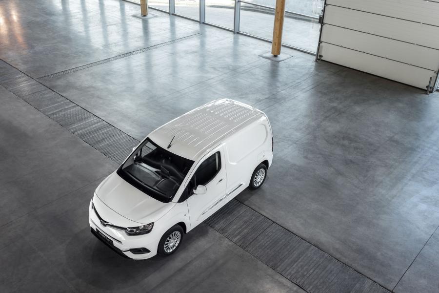 Toyota ProAce City Van 2019 года  (EU) (фото 21 из 53)